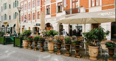 Riksbanken sänker styrräntan – svensk tillväxt prioriteras