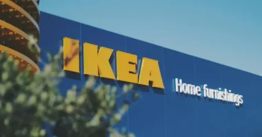 Svensk ekonomi bromsar in – BNP rasar in i 2025